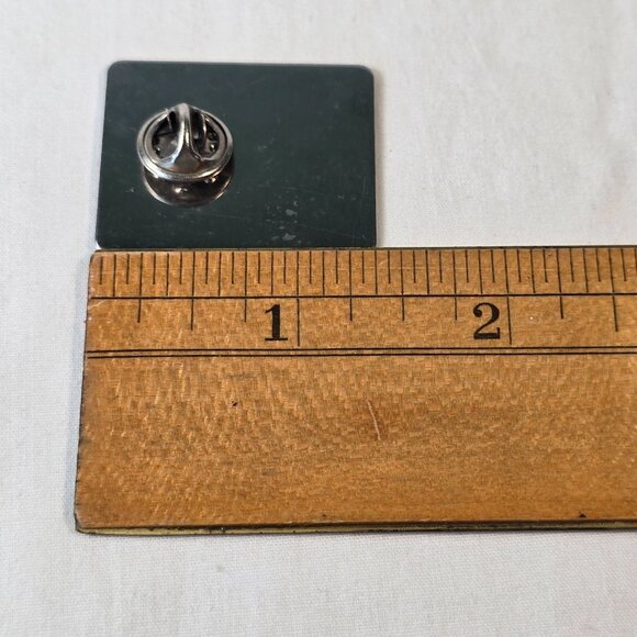 Vintage American Girl Doll Character Pin Set Lot of 8 Historical Portrait Pins - Picture 12 of 15